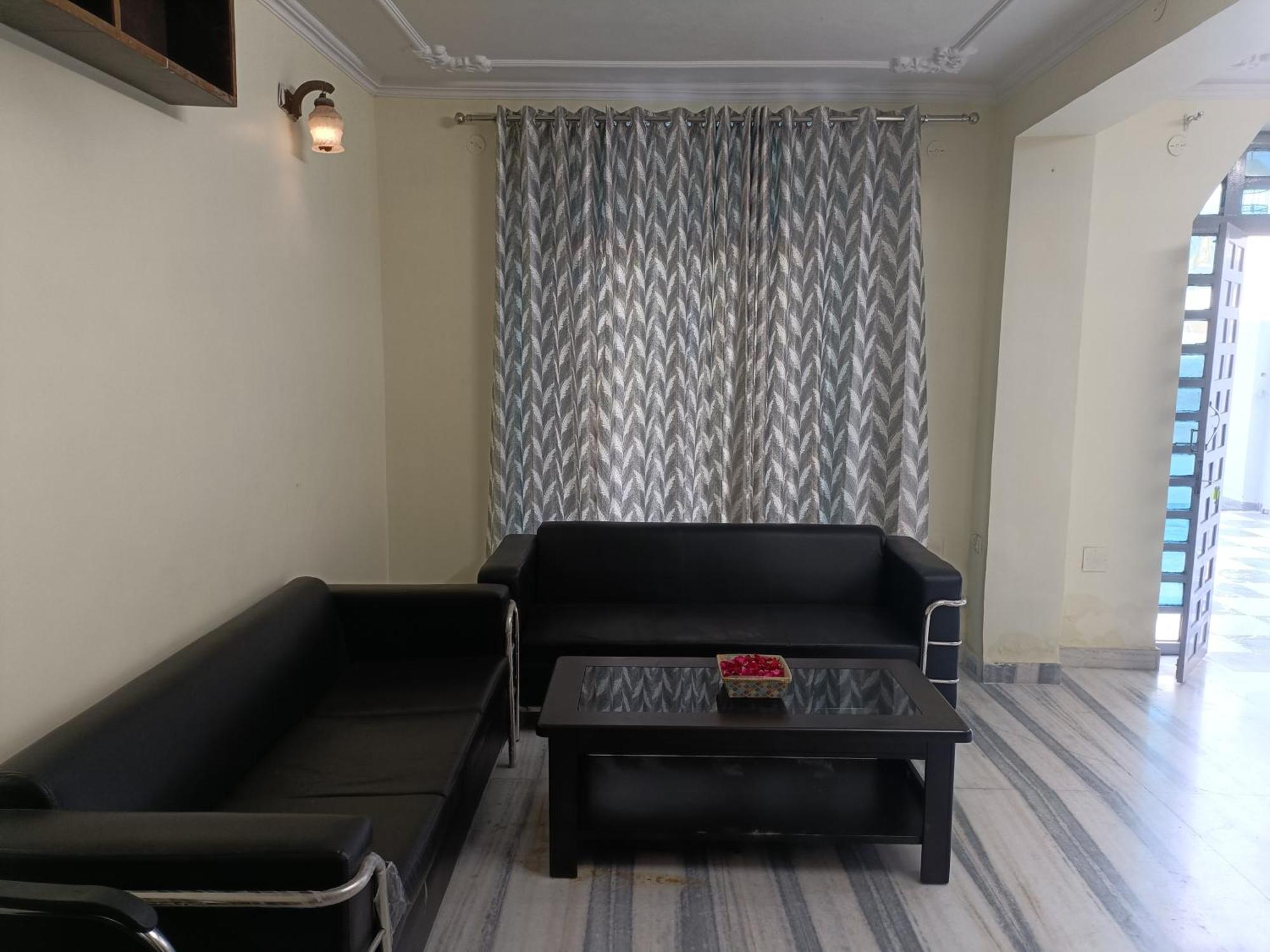 Hotel Angels Paradise Ezzah Haveli ジャイプール エクステリア 写真
